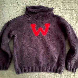 Hand knit sweater - child size 3-4